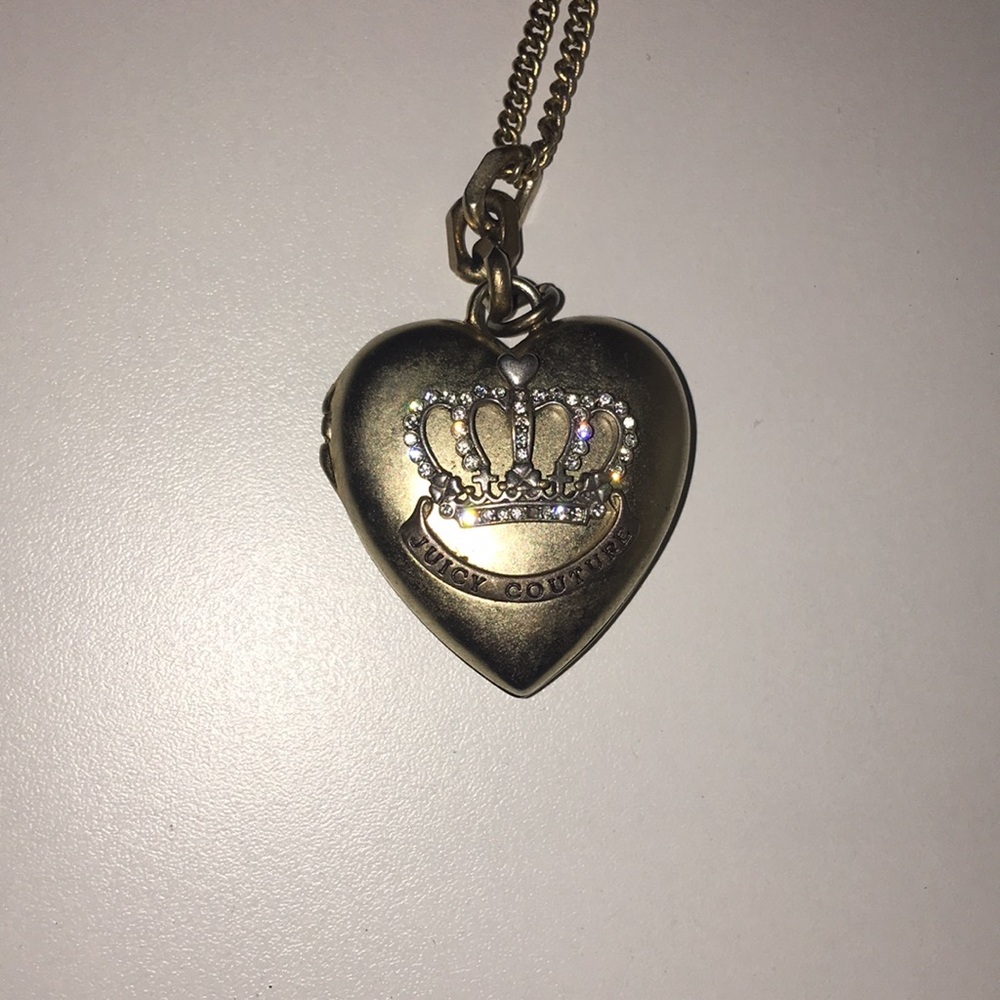Juicy couture heart locket